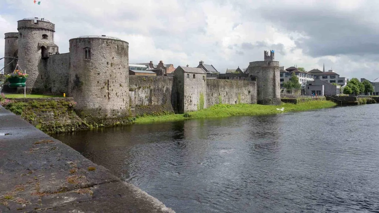 Ultimate Guide Athlone 17 Best things to do