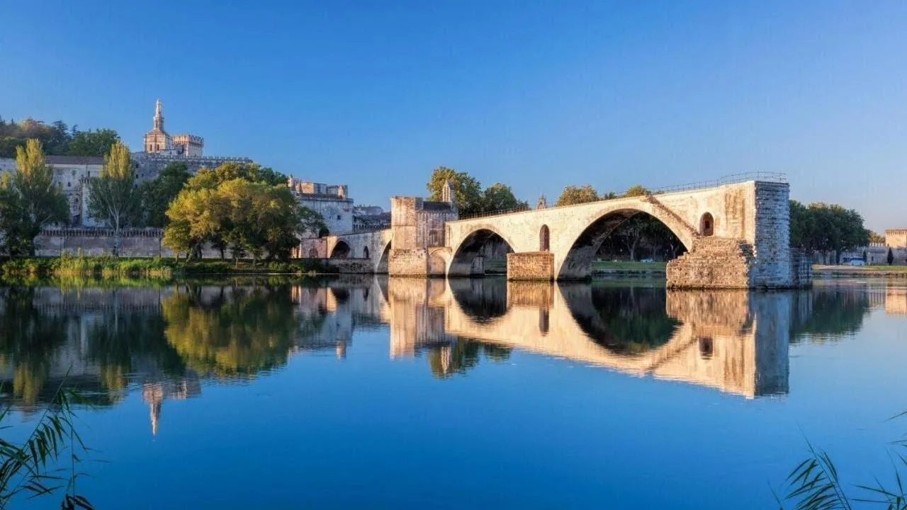 What to do in Avignon in May 2024