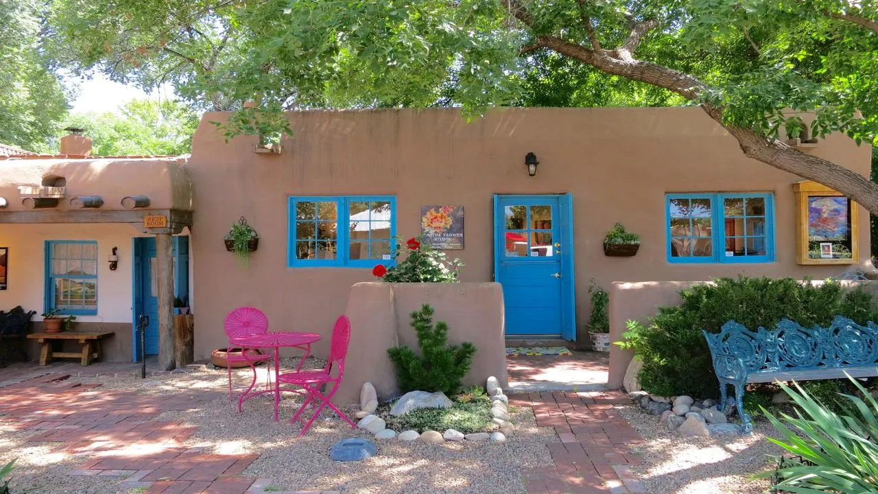What to do in Santa Fe New Mexico in April 2024